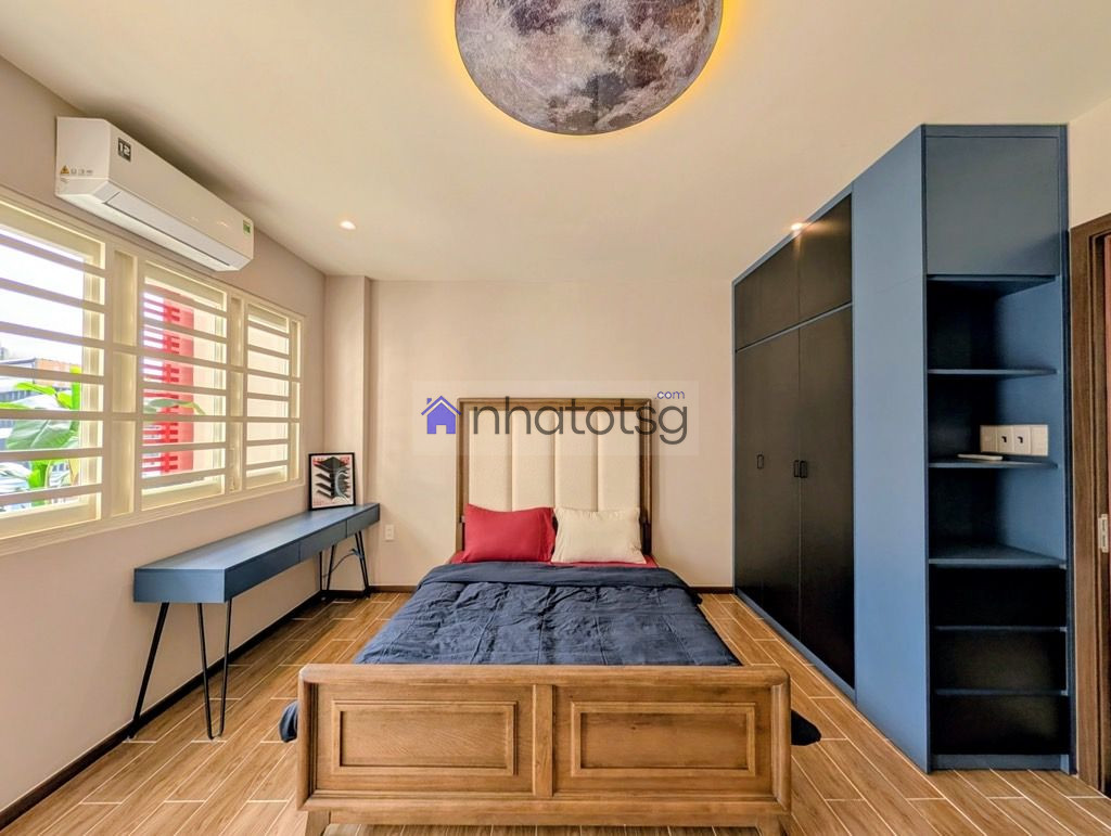 4 TẦNG - XE HƠI NGỦ NHÀ - KHU DÂN TRÍ CAO PHÂN LÔ ĐỒNG BỘ.