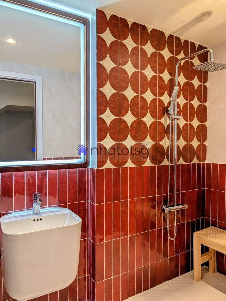 4 TẦNG - XE HƠI NGỦ NHÀ - KHU DÂN TRÍ CAO PHÂN LÔ ĐỒNG BỘ.