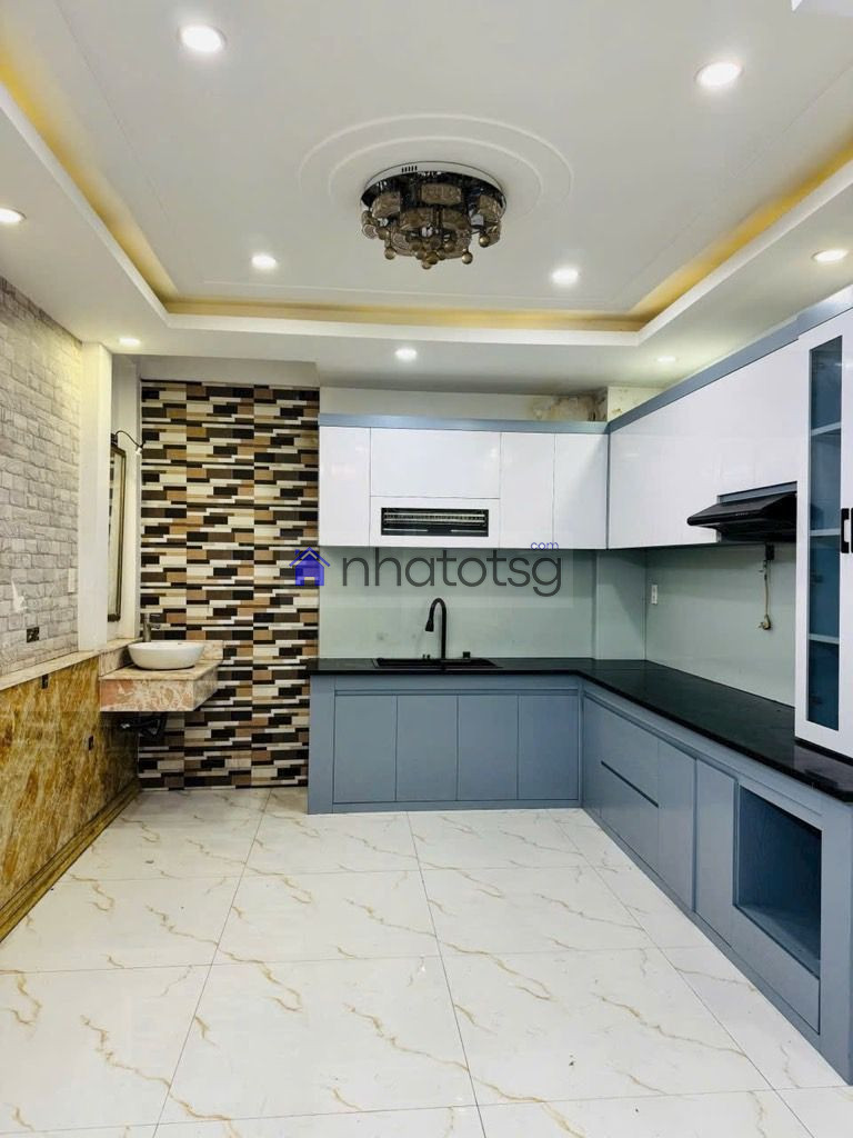 HẺM THÔNG THOÁNG, SẠCH SẼ.( ĐÃ BÁN)