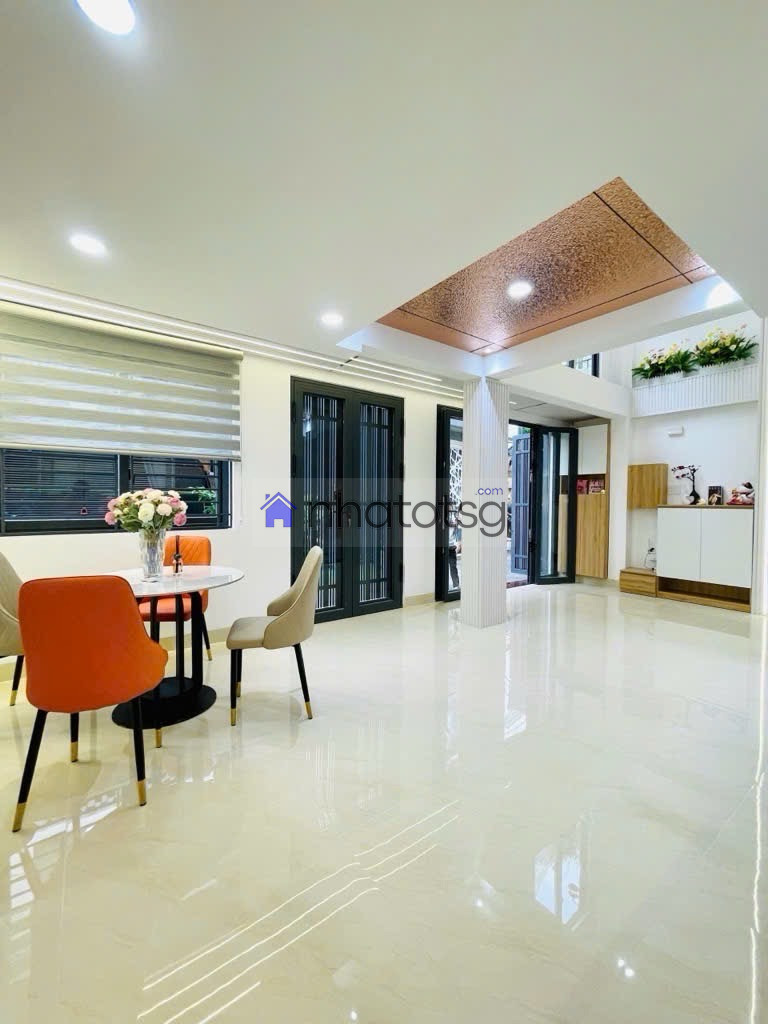 HẺM 4M Ô TÔ VF3 VÀO NHÀ.TẶNG FULL NỘI THẤT THEO NHÀ.TIỆN ÍCH XUNG QUANH.