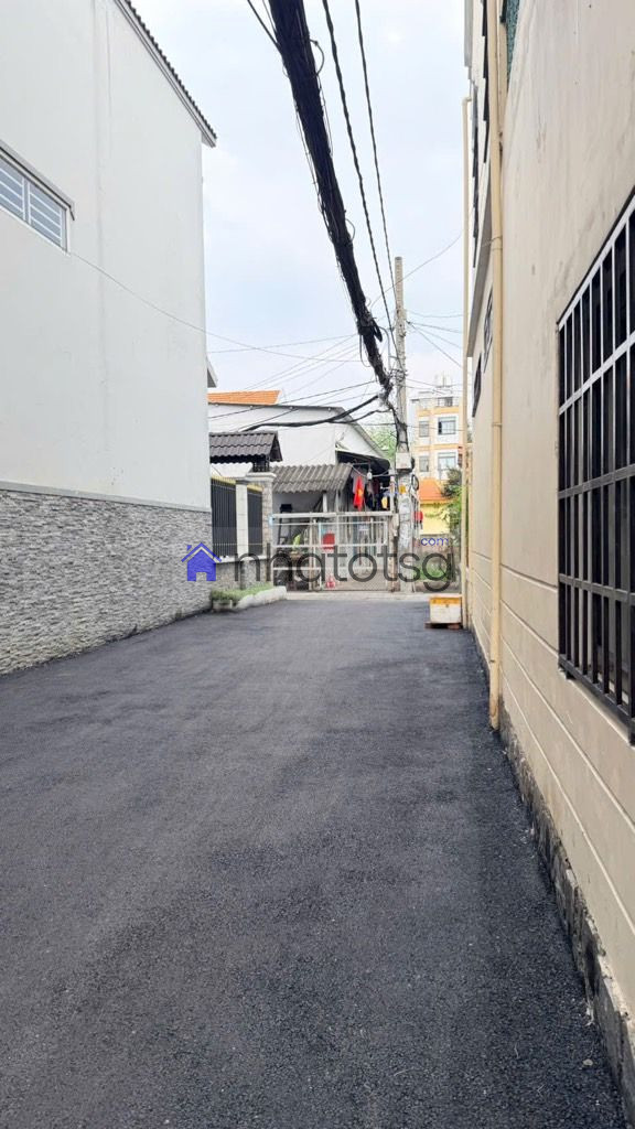 HẺM Ô TÔ. KHU AN NINH, DÂN TRÍ  - TẶNG FULL NỘI THẤT XỊN.