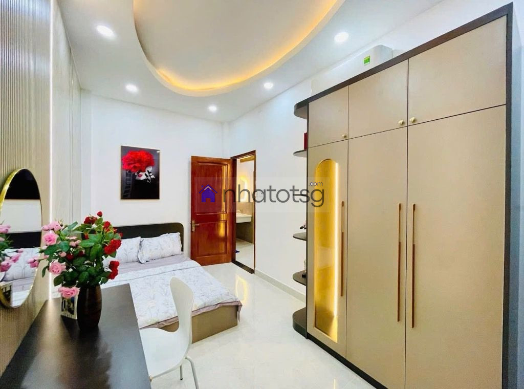 LÊN SÓNG SIÊU PHẨM 4 TẦNG. NHÀ PHỐ KHU CAO TẦNG ĐỒNG BỘ.