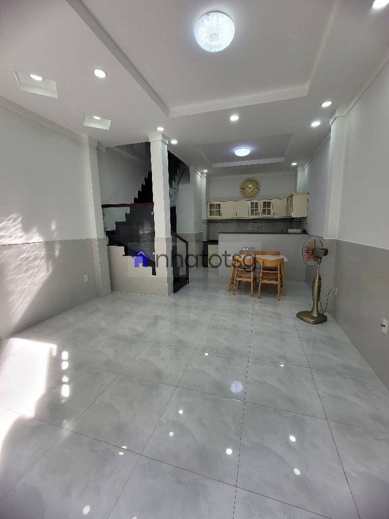 Hẻm xe hơi gần mặt tiền Đường Số 8, thông Lê Văn Thọ, Thống Nhất, Nguyễn Văn Khối , Phạm Văn Chiêu, với công viên Làng Hoa.