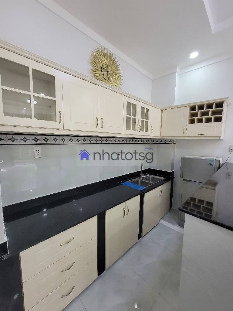 Hẻm xe hơi gần mặt tiền Đường Số 8, thông Lê Văn Thọ, Thống Nhất, Nguyễn Văn Khối , Phạm Văn Chiêu, với công viên Làng Hoa.