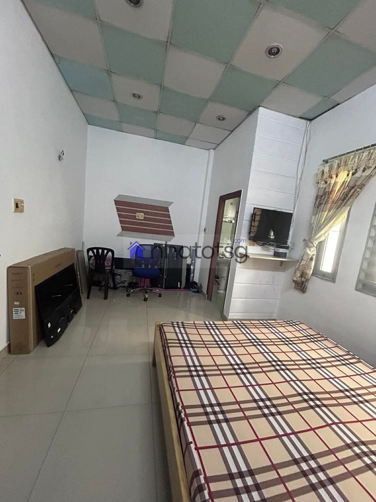 HẺM NHỰA THẲNG TRỤC XE HƠI 4 CHỖ ĐỖ GẦN NHÀ. KHU DÂN CƯ AN NINH, HẺM SẠCH SẼ.