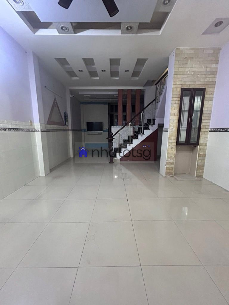 HẺM NHỰA THẲNG TRỤC XE HƠI 4 CHỖ ĐỖ GẦN NHÀ. KHU DÂN CƯ AN NINH, HẺM SẠCH SẼ.