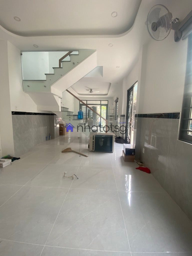 Đối Diện Chợ Tân Trụ, Gần Công Viên Nguyễn Sỹ Sách, Coopmart Trường Chinh, Ga Metro Số 2, Nhà Ga T3.