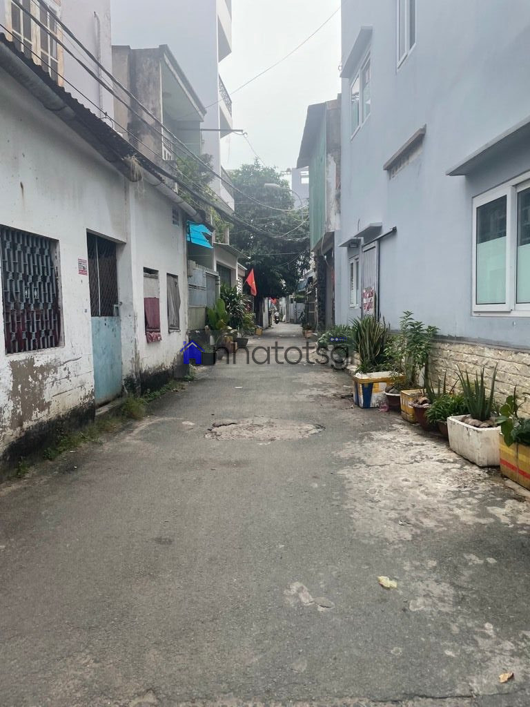 NHÀ ĐẸP FULL NỘI THẤT - NGAY SÂN BÓNG NGUYỄN VĂN LƯỢNG - SÁT VÁCH LOTTE, CITYLAND