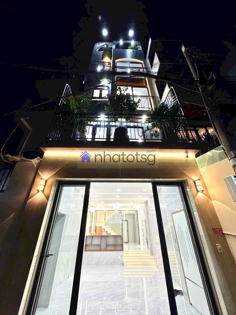 NHÀ ĐẸP FULL NỘI THẤT - NGAY SÂN BÓNG NGUYỄN VĂN LƯỢNG - SÁT VÁCH LOTTE, CITYLAND