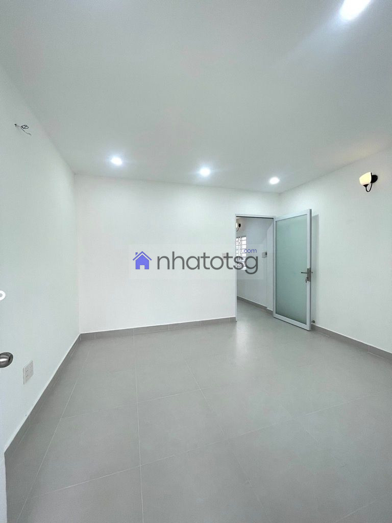 NHÀ ĐẸP MỚI - CÁCH MT 10M. HẺM AN NINH - CÔNG NHẬN ĐỦ - KHÔNG LỘ GIỚI.