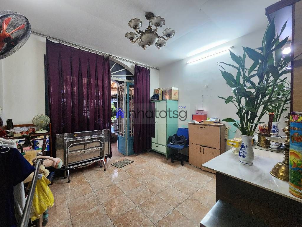 CÁCH MẶT TIỀN PHẠM VĂN CHIÊU 50M NGAY CHỢ THẠCH ĐÀ.