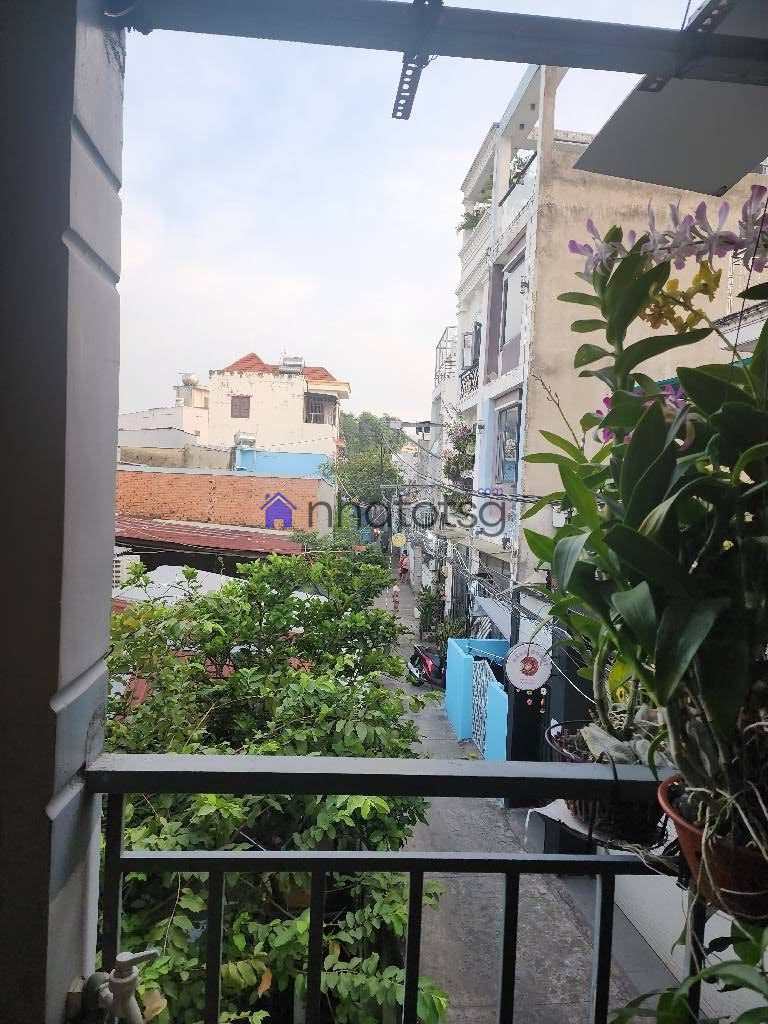 CÁCH MẶT TIỀN PHẠM VĂN CHIÊU 50M NGAY CHỢ THẠCH ĐÀ.