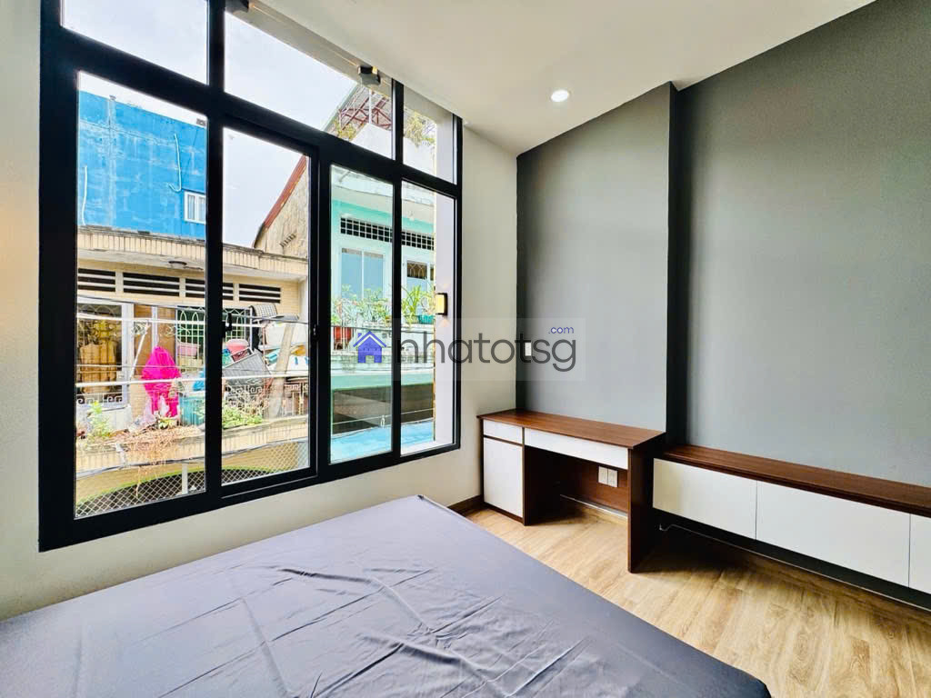 Nhà mới đẹp - 3 tầng - hẻm xe hơi - nở hậu - 2 mặt hẻm - sát Sân Bay. ( Đã bán)