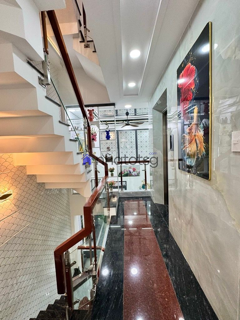 HẺM XE HƠI - 5 TẦNG BTCT + THANG MÁY - MỚI FULL NỘI THẤT - SÁT BÊN BỜ KÈ THAM LƯƠNG