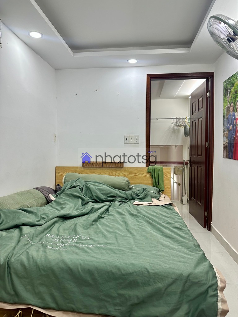 NHỎ ĐẸP - ĐẦY ĐỦ CÔNG NĂNG - HẺM TRƯỚC NHÀ 3M - 2TẦNG