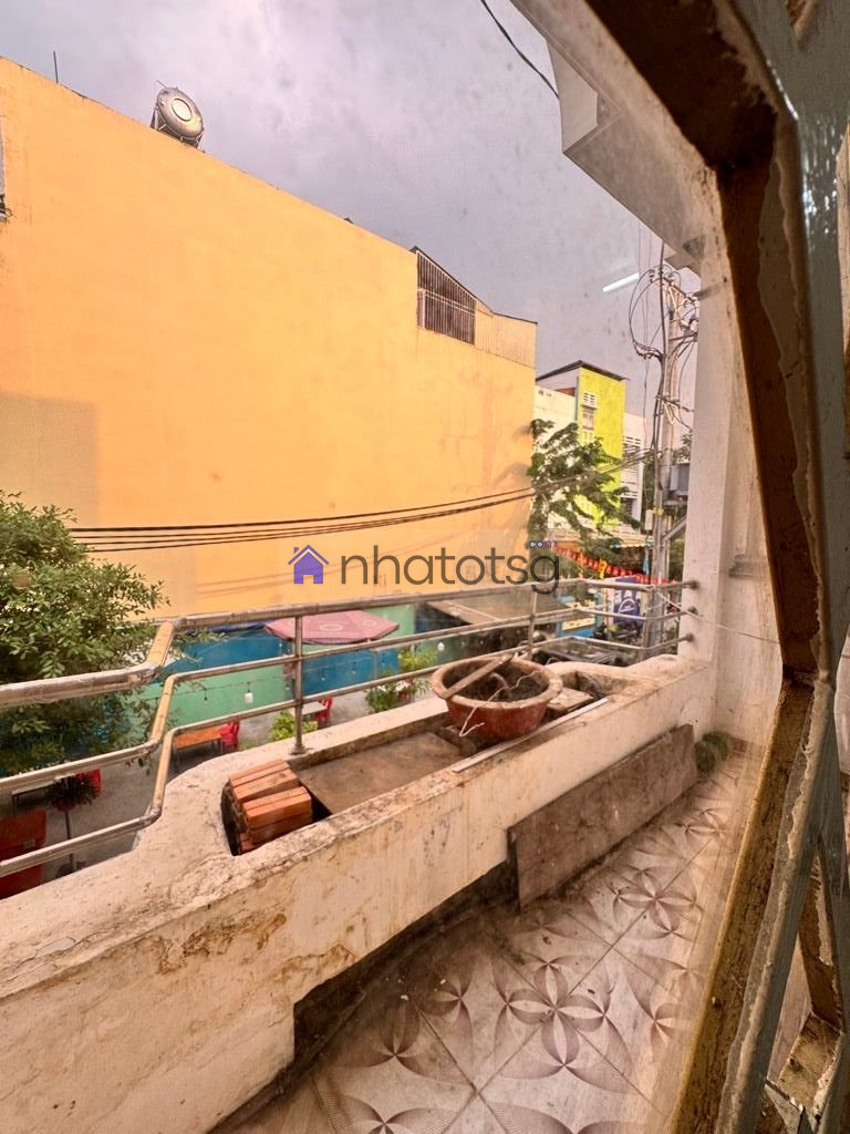 2 TẦNG ĐÚC - HẺM XE HƠI 8M THÔNG - KINH DOANH