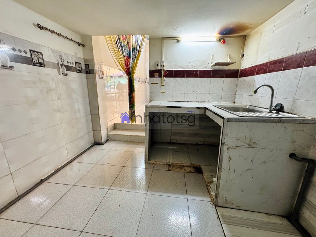 2 TẦNG ĐÚC - HẺM XE HƠI 8M THÔNG - KINH DOANH