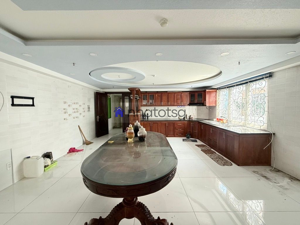 BIỆT THỰ LÔ GÓC, HẺM XE TẢI TRÁNH, KHÔNG LỘ GIỚI - THANG MÁY