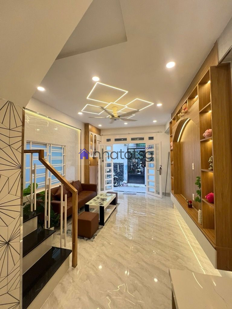 Nhà Mới, Thiết Kế Hiện Đại. Hẻm Sạch Sẽ, An Ninh, Khu Dân Cư Yên Tĩnh.