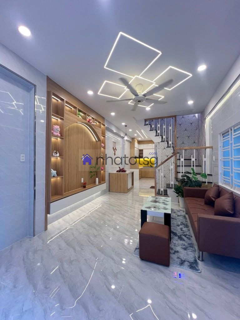 Nhà Mới, Thiết Kế Hiện Đại. Hẻm Sạch Sẽ, An Ninh, Khu Dân Cư Yên Tĩnh.