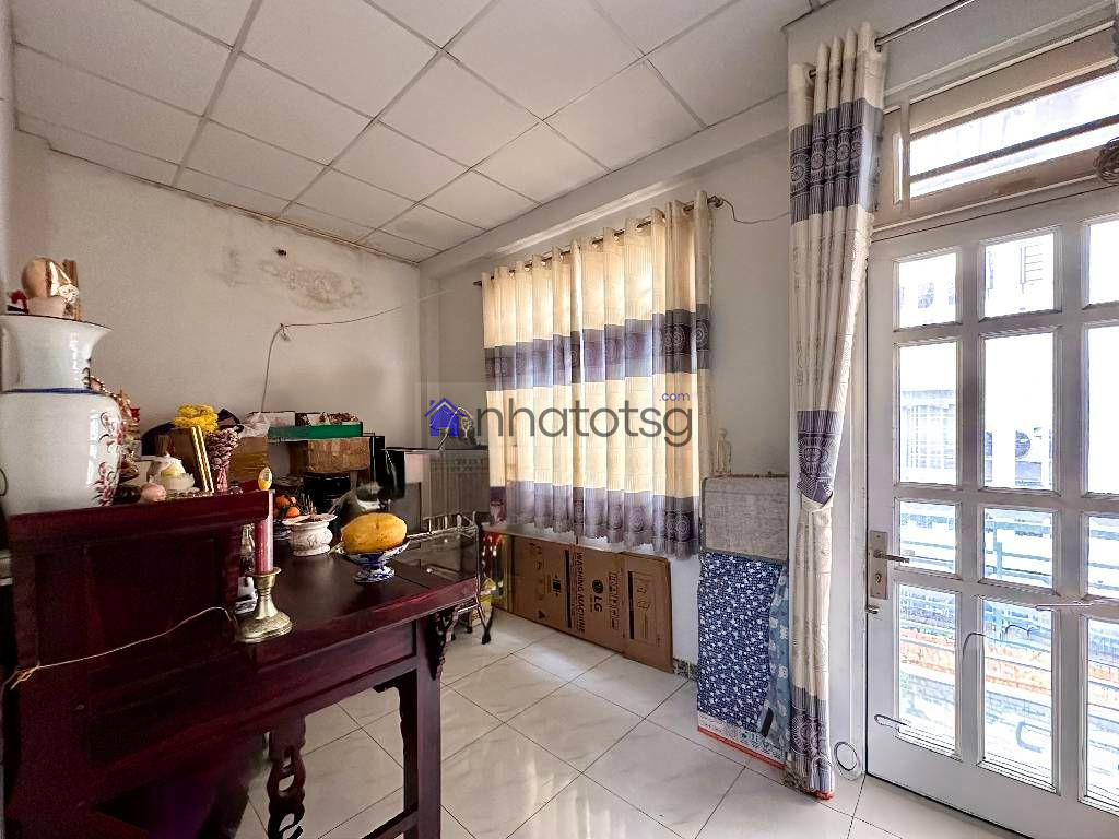 NGANG 6M – HẺM ÔTÔ ĐỖ CỬA – SÁT EMART GÒ VẤP