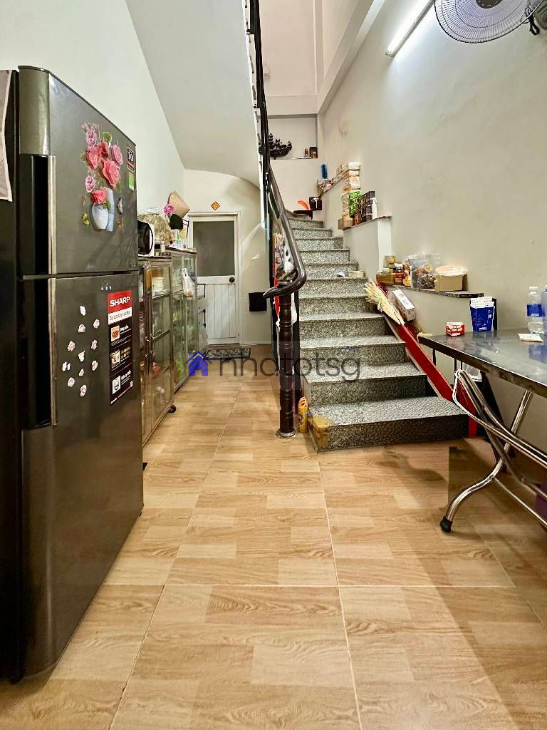 NGANG 6M – HẺM ÔTÔ ĐỖ CỬA – SÁT EMART GÒ VẤP