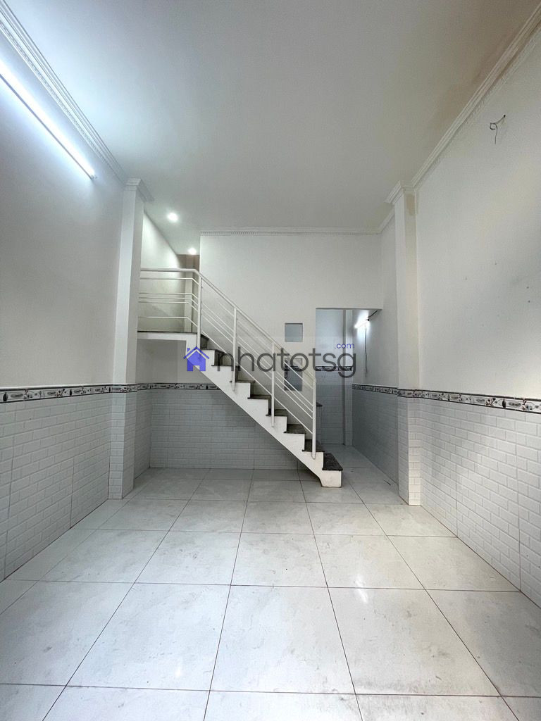 Ô TÔ KiA TỚI NHÀ - SỔ NỞ HẬU NHẸ.