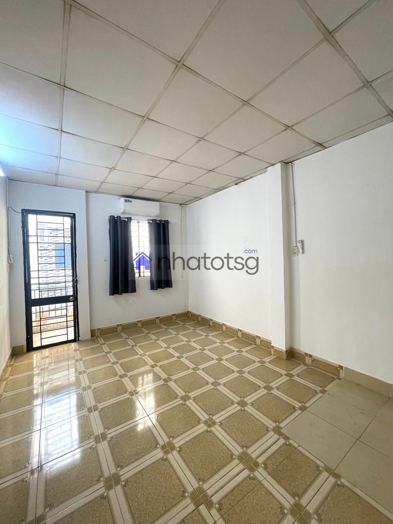 Ô TÔ KiA TỚI NHÀ - SỔ NỞ HẬU NHẸ.