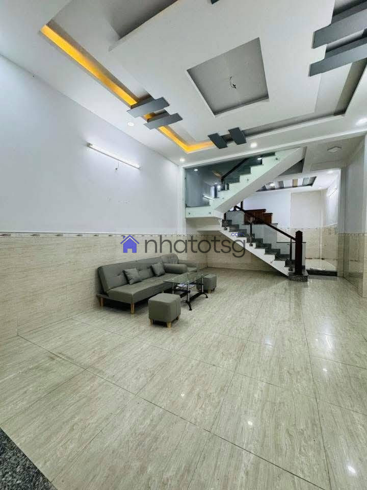 TRUNG TÂM THƯƠNG MẠI SIÊU THỊ EMART 2.