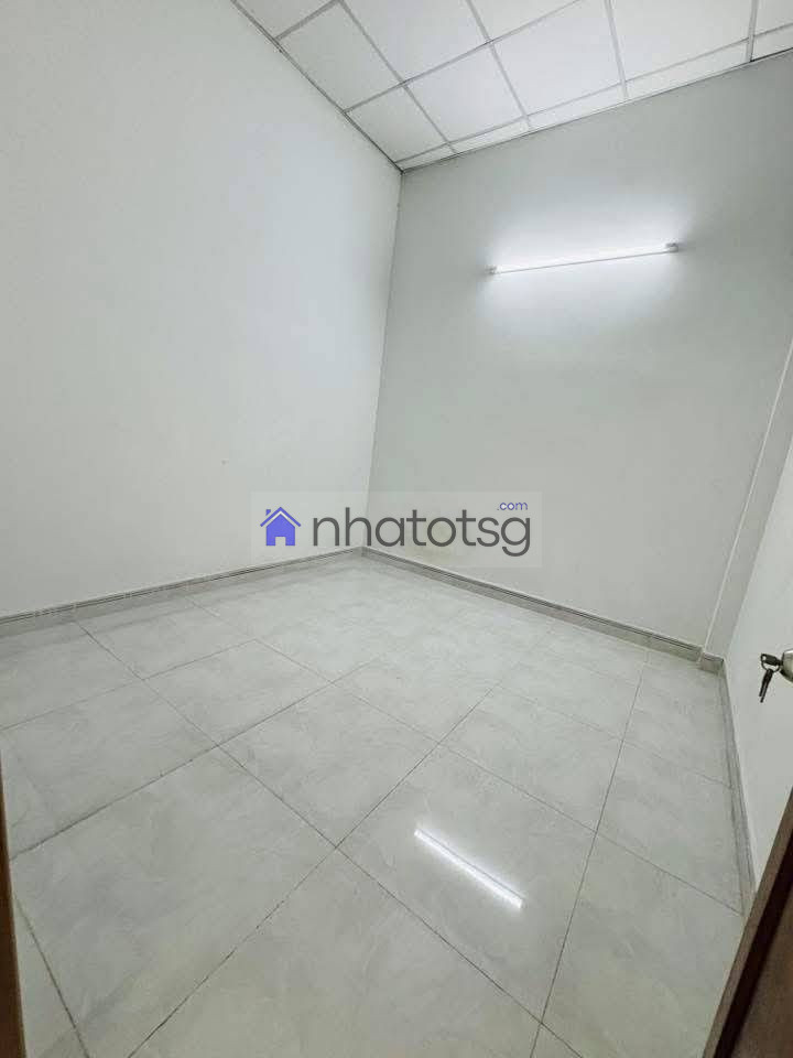 TRUNG TÂM THƯƠNG MẠI SIÊU THỊ EMART 2.