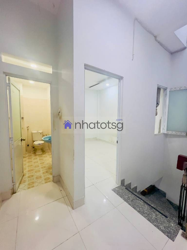 HẺM RỘNG THOÁNG, KHÔNG LỘ GIỚI, HÀNG ĐẦU TƯ