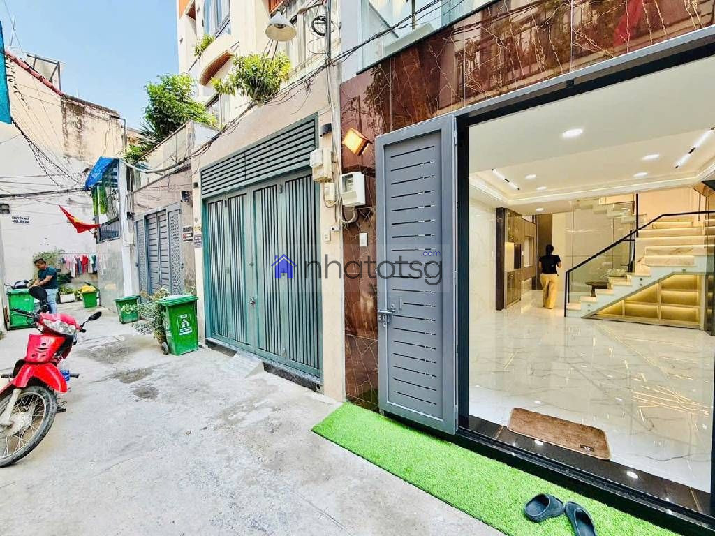 NGAY GẦN CHỢ PHẠM VĂN BẠCH, SIÊU THỊ CHỢ LỚN QUANG TRUNG, NHÀ MỚI XÂY , FULL NỘI THẤT.