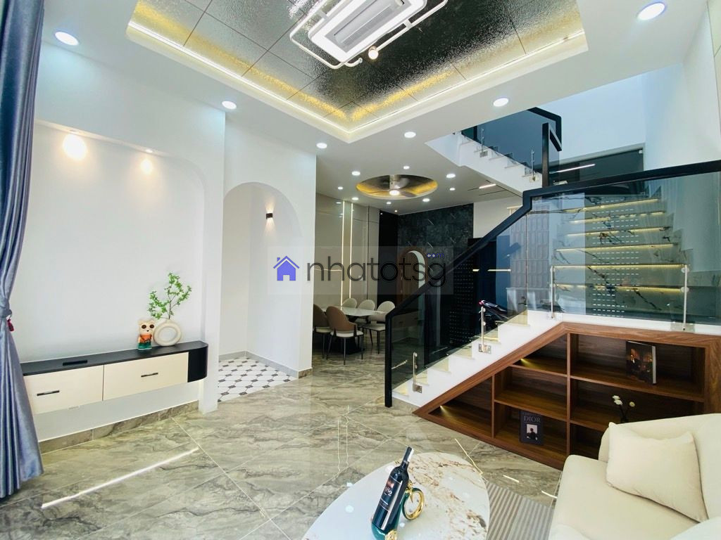 SIÊU PHẨM NHÀ MỚI ĐẸP FULL NỘI THẤT, HẺM THÔNG TỨ TUNG.