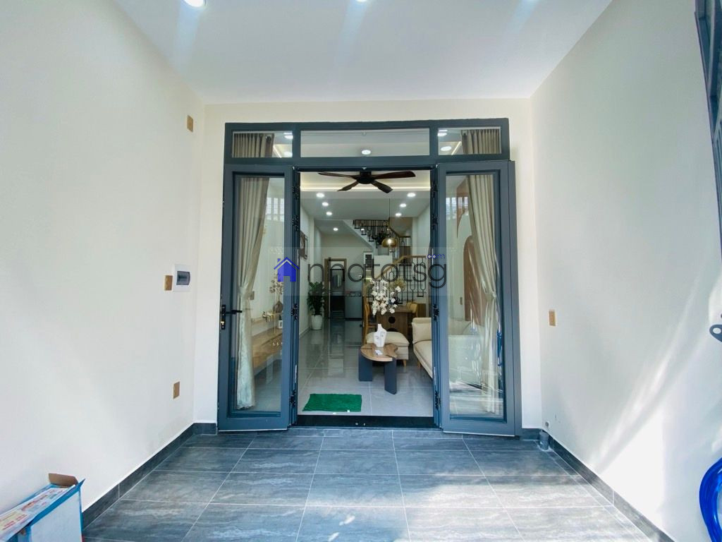 MT MỚI ĐẸP FULL NỘI THẤT, KINH DOANH NHỎ, HẺM THÔNG TỨ TUNG