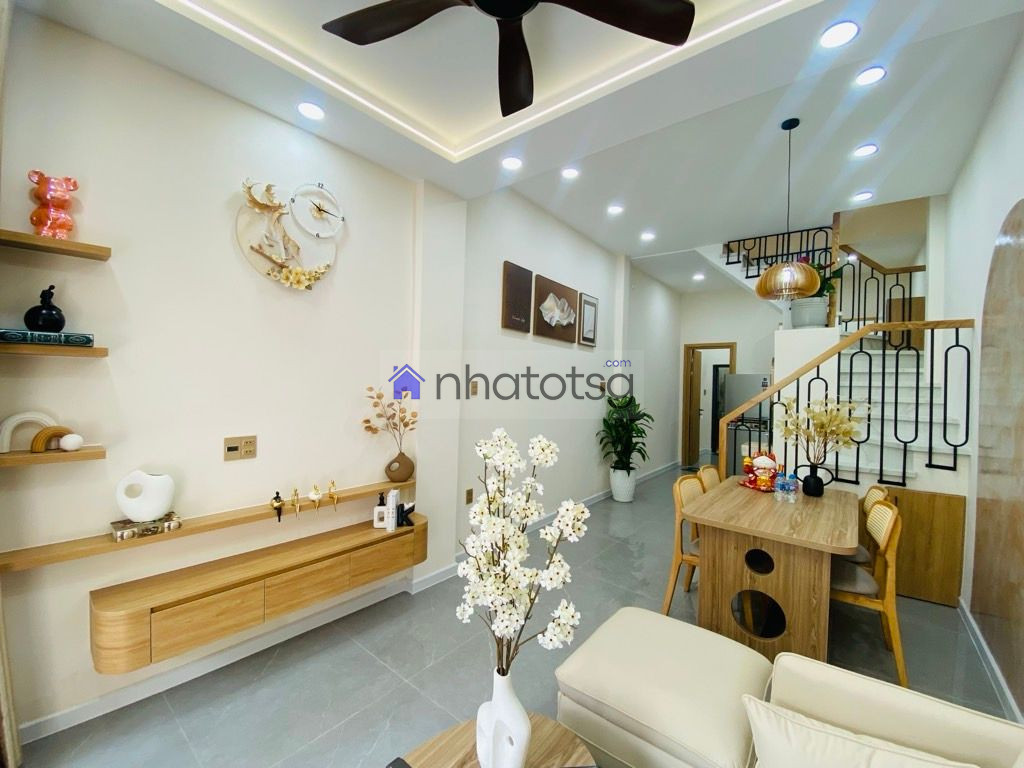 MT MỚI ĐẸP FULL NỘI THẤT, KINH DOANH NHỎ, HẺM THÔNG TỨ TUNG