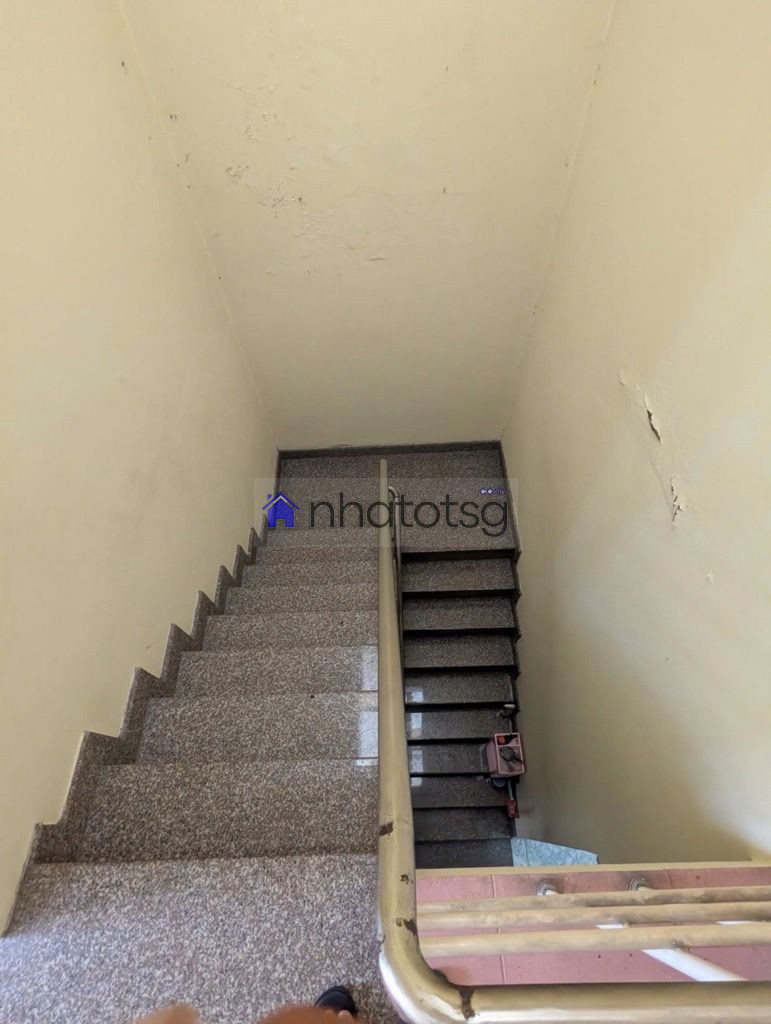 MẶT TIỀN KINH DOANH - CÓ VỈA HÈ - NGANG ĐẸP GẦN 7M - NHÀ 3 TẦNG TIỆN SỮA CHỬA MỚI