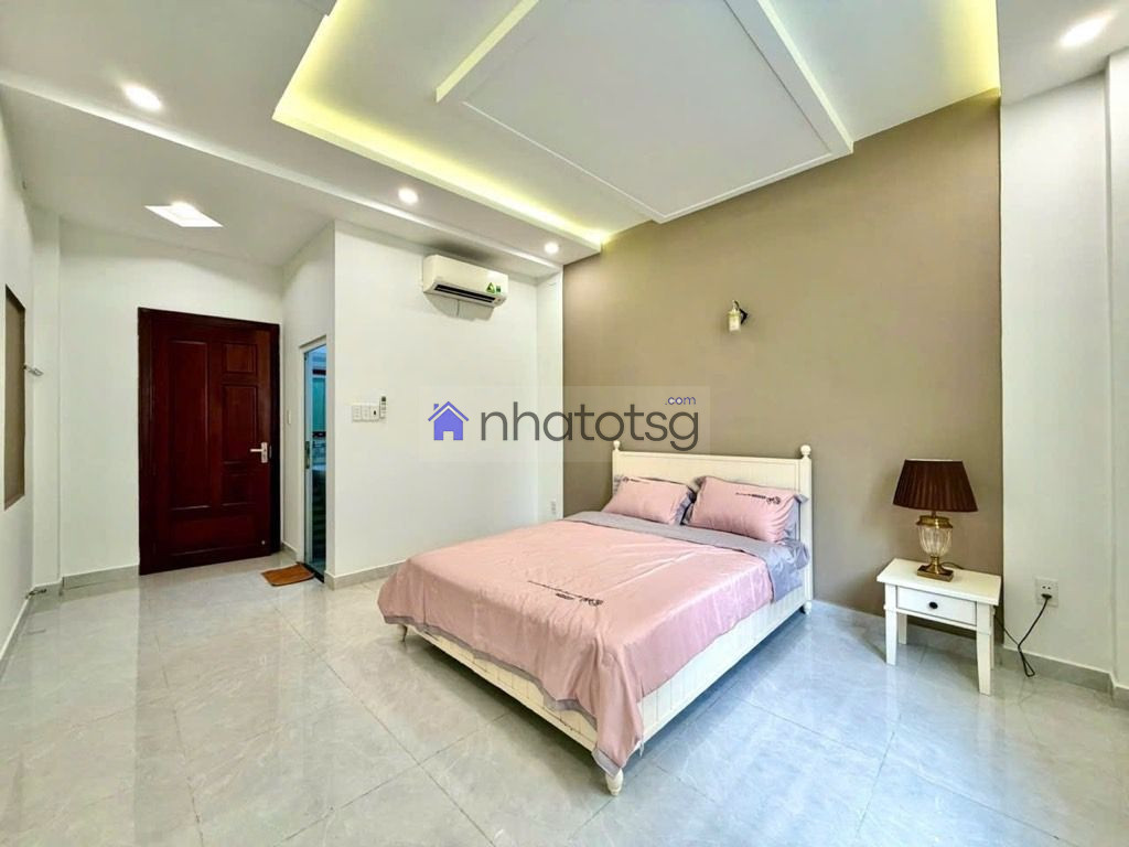 HÀNG VIP 4 TẦNG HẺM XE HƠI GIÁP BÌNH THẠNH