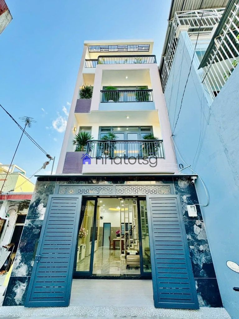 NHÀ ĐẸP XÂY MỚI CẠNH NGÃ TƯ THỐNG NHẤT - QUANG TRUNG