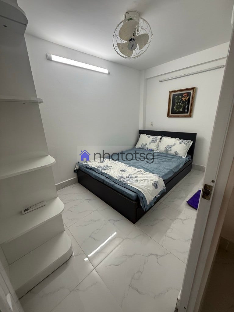 NHÀ 3 TẦNG, NỘI THẤT CAO CẤP, THIẾT KẾ HIỆN ĐẠI, SANG TRỌNG, KHÔNG GIAN THOÁNG MÁT.