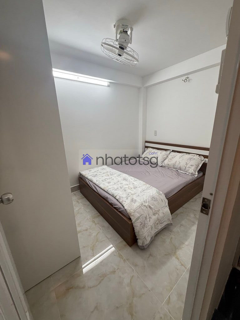 NHÀ 3 TẦNG, NỘI THẤT CAO CẤP, THIẾT KẾ HIỆN ĐẠI, SANG TRỌNG, KHÔNG GIAN THOÁNG MÁT.