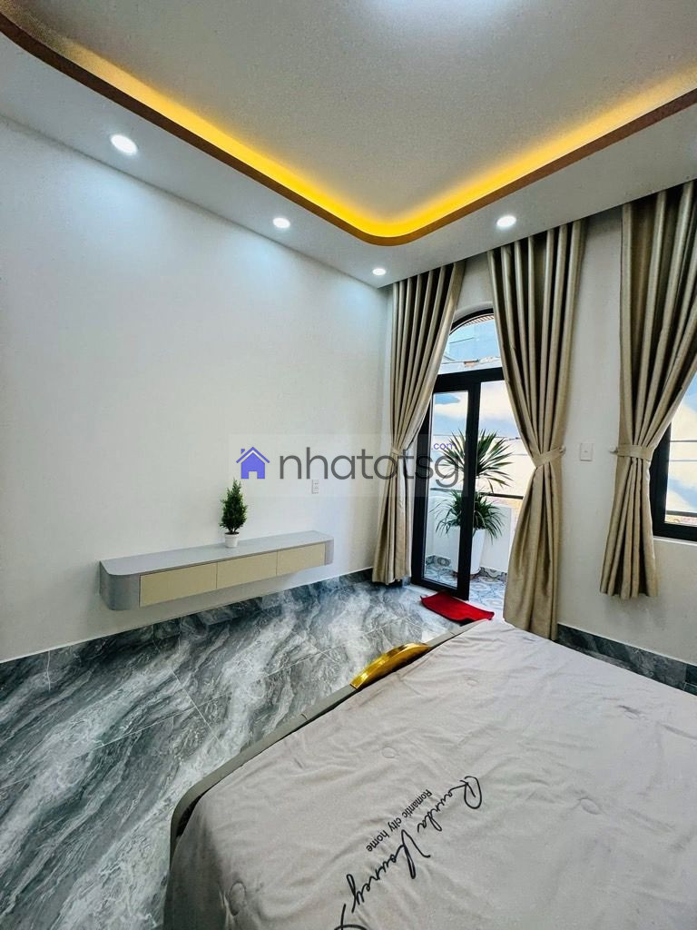 SAU CĂN TIỀN. GẦN TRƯỜNG HỌC CẤP CẤP 1 ĐẶNG THỊ TRÂM, CẤP 2 TÂN SƠN. GẦN SIÊU THỊ EMART.