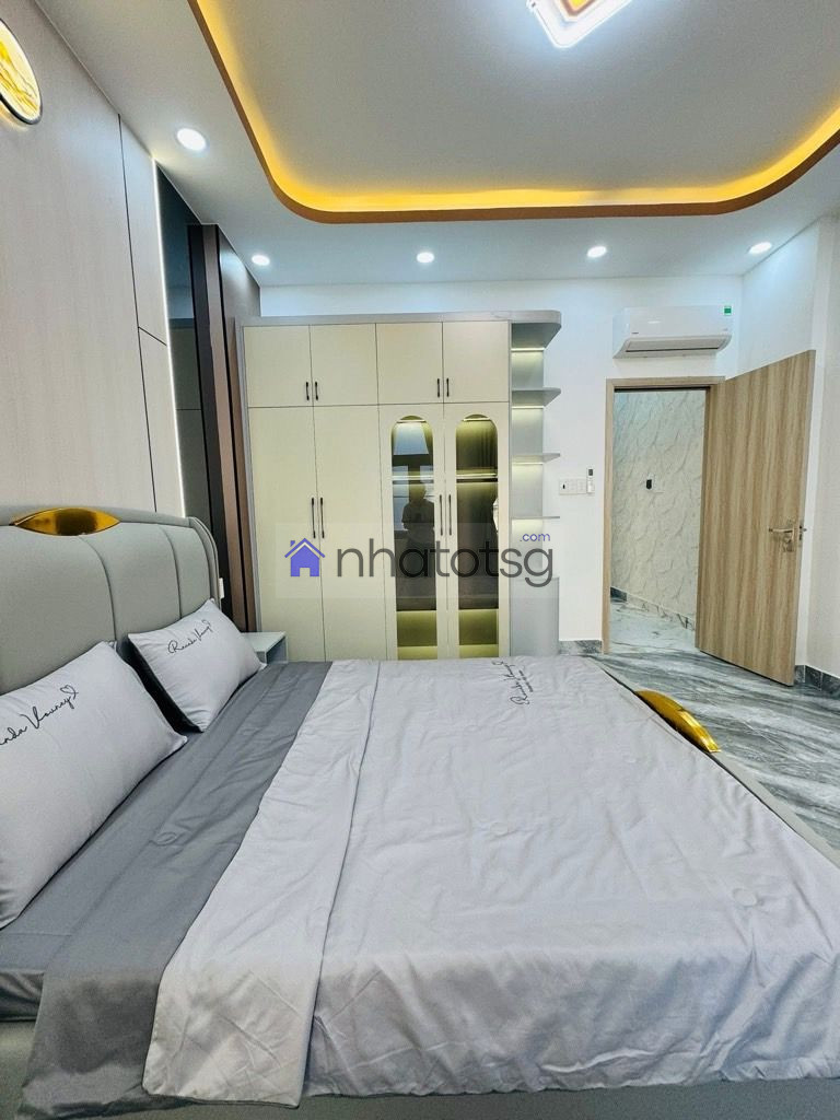 SAU CĂN TIỀN. GẦN TRƯỜNG HỌC CẤP CẤP 1 ĐẶNG THỊ TRÂM, CẤP 2 TÂN SƠN. GẦN SIÊU THỊ EMART.