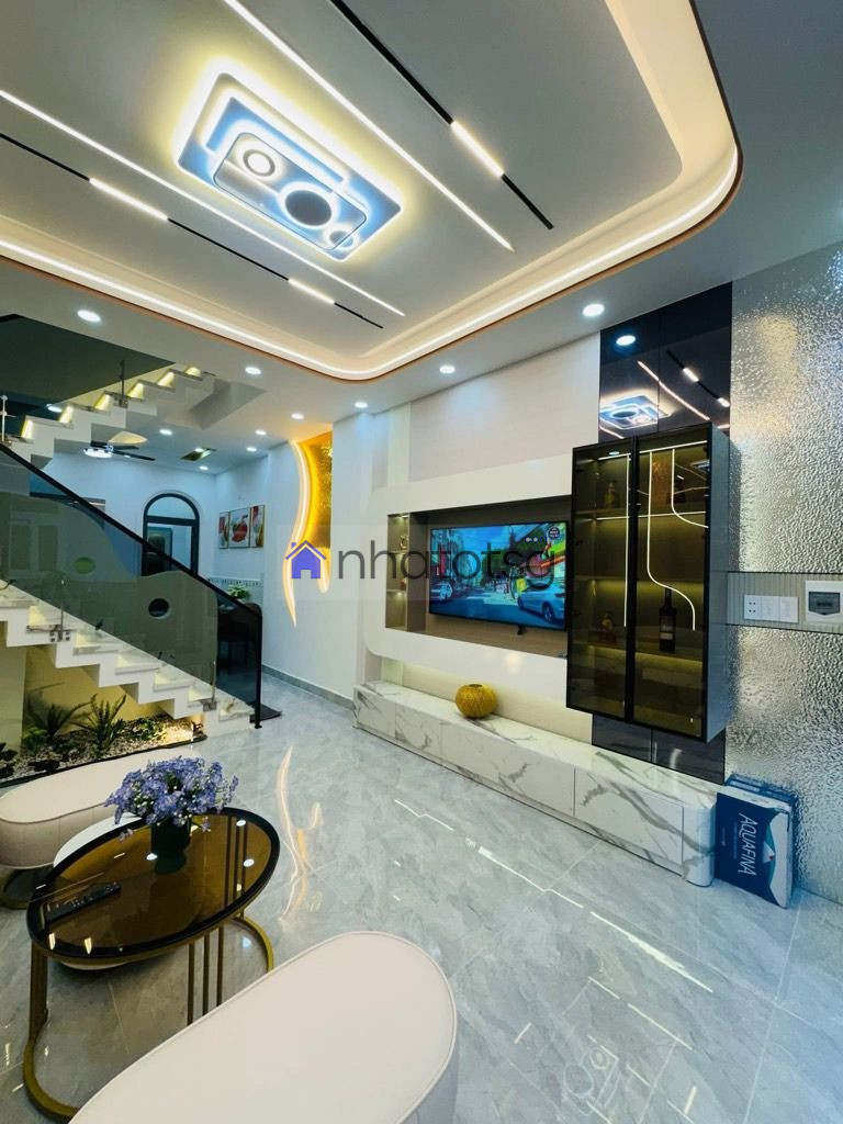 SAU CĂN TIỀN. GẦN TRƯỜNG HỌC CẤP CẤP 1 ĐẶNG THỊ TRÂM, CẤP 2 TÂN SƠN. GẦN SIÊU THỊ EMART.