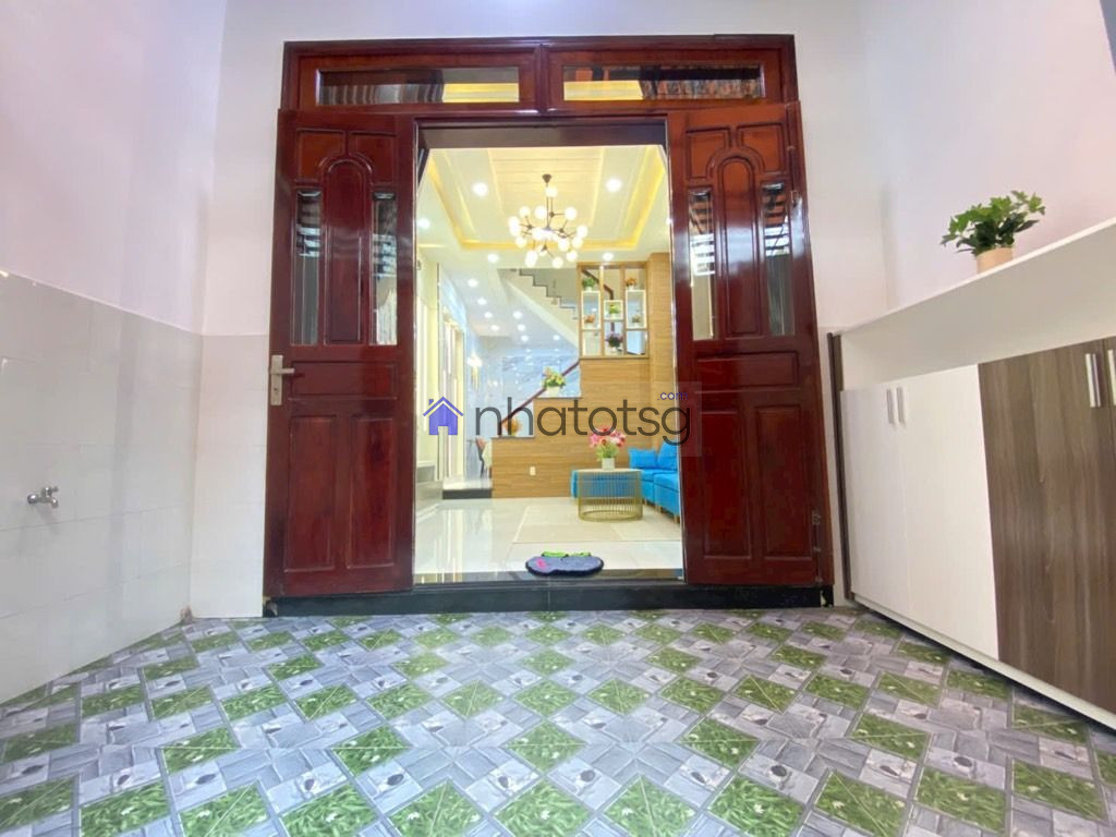 NHÀ ĐẸP – HẺM XE HƠI– 4 TẦNG, 4 PHÒNG NGỦ.