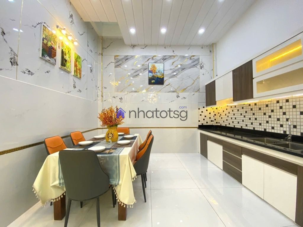 NHÀ ĐẸP – HẺM XE HƠI– 4 TẦNG, 4 PHÒNG NGỦ.