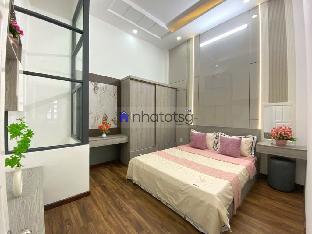 NHÀ ĐẸP – HẺM XE HƠI– 4 TẦNG, 4 PHÒNG NGỦ.