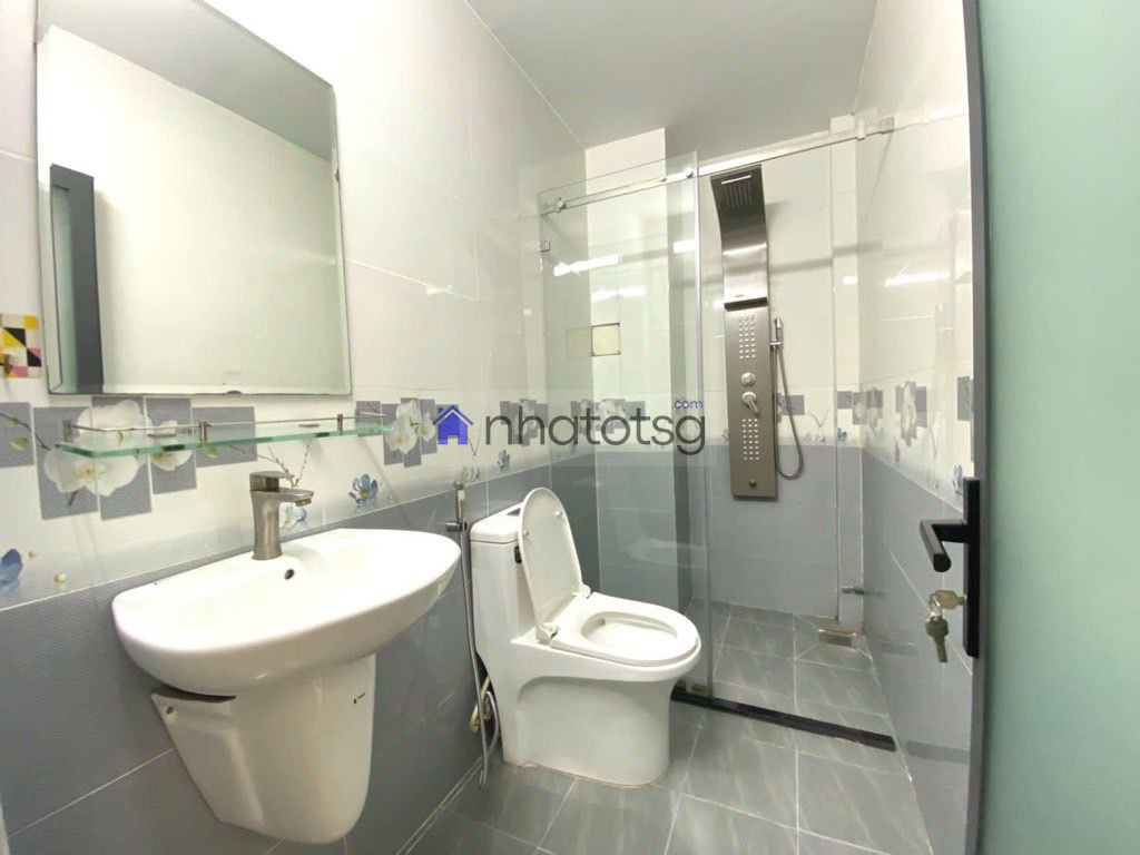 NHÀ ĐẸP – HẺM XE HƠI– 4 TẦNG, 4 PHÒNG NGỦ.