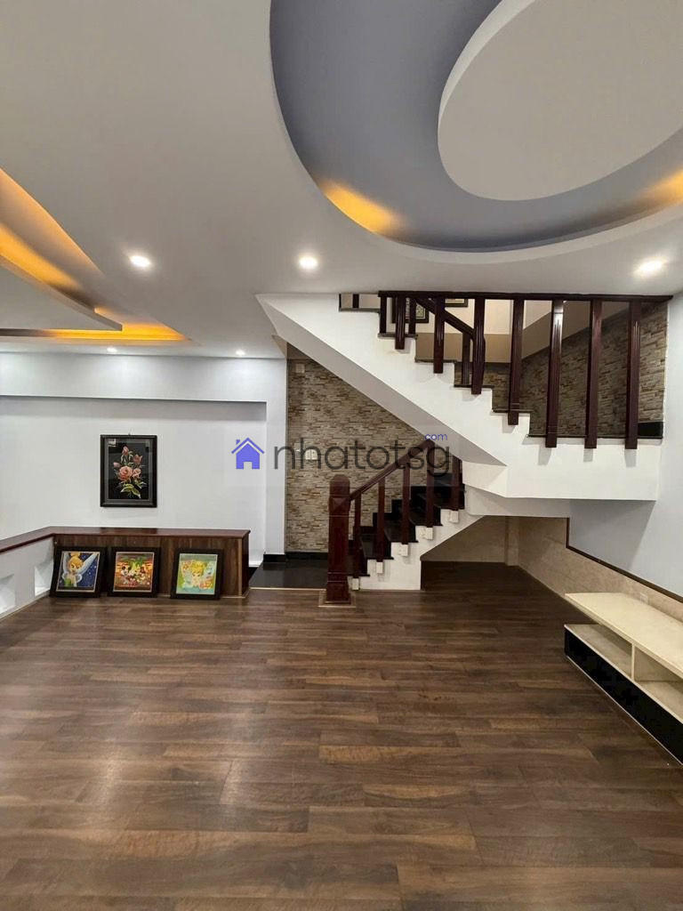 SIÊU PHẨM NHÀ ĐẸP 5 TẦNG - Ô TÔ ĐỖ CỬA - CÁCH MẶT TIỀN ĐUỜNG 30M - HẺM THẲNG MỘT TRỤC.