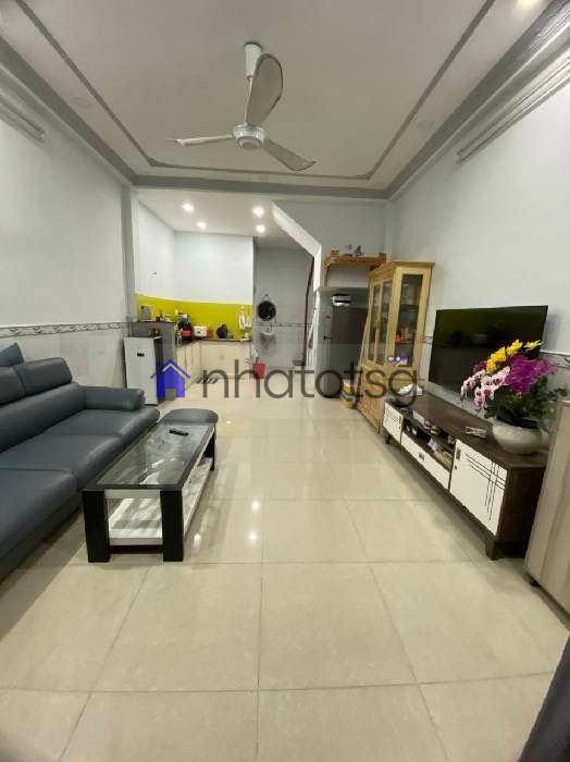 Vị trí đẹp, hẻm ba gác, sát mặt tiền, khu dân trí cao, an ninh, yên tĩnh, sát nhà ga T3, Metro số 2.