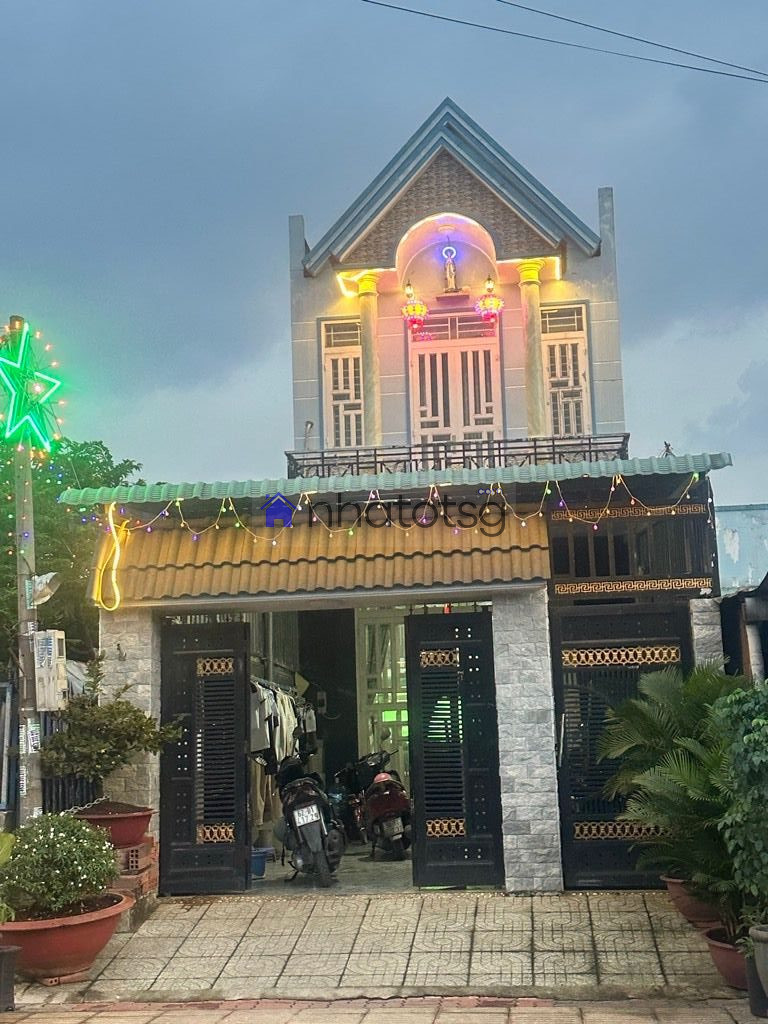 NHÀ MẶT TIỀN KINH DOANH TRƯỚC SAU - NGANG 5M - 2 TẦNG.